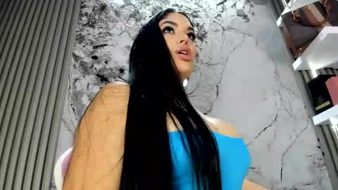 Doll Queen online show from February 4, 2026, 6:03 pm