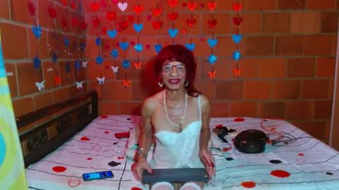 Lorena Capelli online show from September 18, 2025, 12:23 am