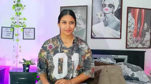 Snapshot of loretahorny chatting on February 25, 2026, 3:10 pm loretahorny online show from February 25, 2026, 3:10 pm