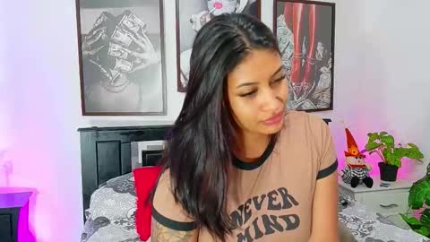 Snapshot of loretahorny chatting on March 3, 2026, 2:34 pm loretahorny online show from March 3, 2026, 2:34 pm