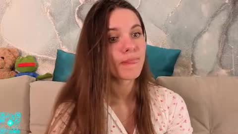 Snapshot of lorettadunnelli chatting on June 20, 2026, 5:49 pm Chloe for Fan BlackHole online show from June 20, 2026, 5:49 pm