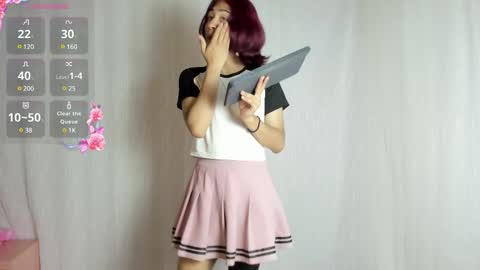 LorettMatthew online show from February 25, 2025, 3:52 am