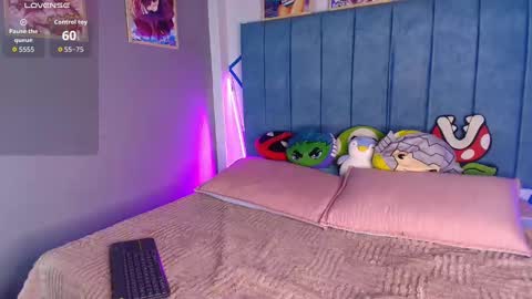 LorettMatthew online show from September 21, 2025, 5:53 am