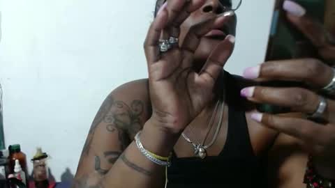 Snapshot of loretybighot chatting on February 26, 2025, 1:00 am loretybighot online show from February 26, 2025, 1:00 am