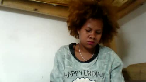Snapshot of lorienne93 chatting on July 10, 2026, 5:23 am Lorienne online show from July 10, 2026, 5:23 am