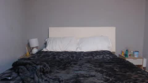 ebonythickbigass online show from February 28, 2025, 12:10 am