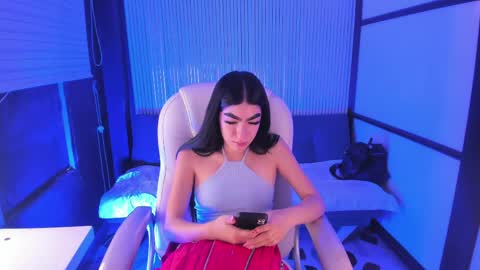 Snapshot of lorrainehunter chatting on April 21, 2026, 12:55 pm Lorraine online show from April 21, 2026, 12:55 pm