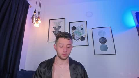 Snapshot of los_juanes chatting on January 3, 2025, 9:47 pm JUAN  JUAN online show from January 3, 2025, 9:47 pm