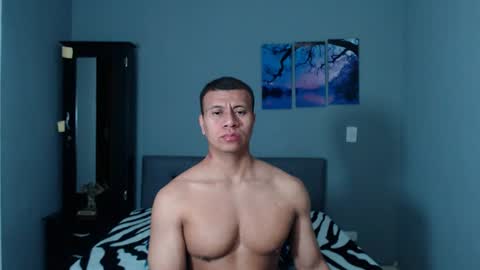 Snapshot of lothbrok_strong chatting on July 13, 2026, 9:39 pm lothbrok online show from July 13, 2026, 9:39 pm