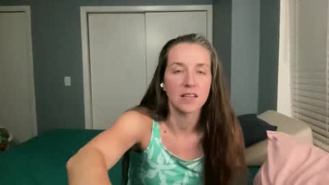 Snapshot of lothlori chatting on May 3, 2026, 1:00 am lothlori online show from May 3, 2026, 1:00 am