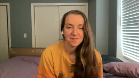 Snapshot of lothlori chatting on May 22, 2026, 11:10 pm lothlori online show from May 22, 2026, 11:10 pm
