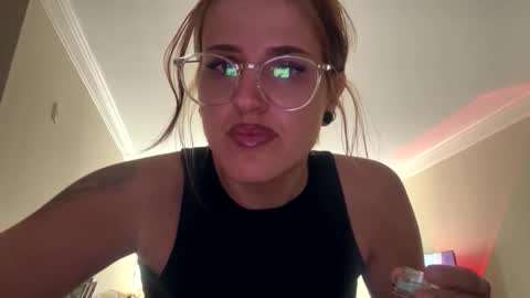Snapshot of lotta_love0 chatting on May 1, 2026, 8:13 pm lotta_love0 online show from May 1, 2026, 8:13 pm