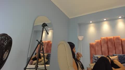 Snapshot of lou_rosse chatting on June 26, 2026, 7:29 pm Lou Rosse online show from June 26, 2026, 7:29 pm