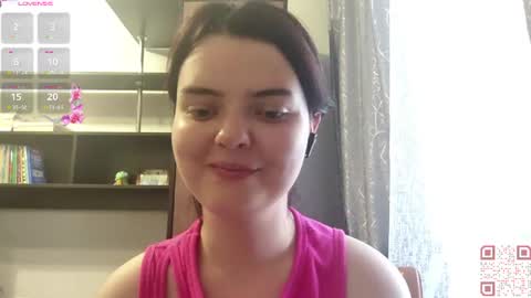 Snapshot of loudeguise chatting on June 13, 2026, 10:13 am Esma online show from June 13, 2026, 10:13 am