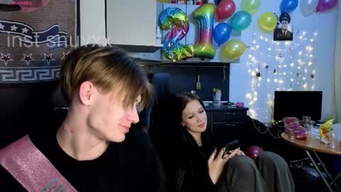 louie_evans online show from February 6, 2026, 4:17 am