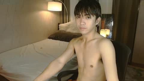 Snapshot of louieismy_name chatting on December 30, 2024, 1:37 am ignot ursh online show from December 30, 2024, 1:37 am