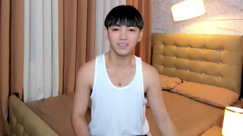 Snapshot of louieismy_name chatting on October 15, 2025, 4:45 am ignot ursh online show from October 15, 2025, 4:45 am