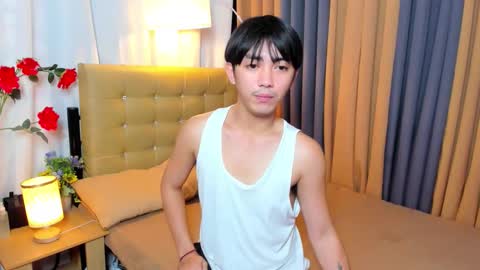 Snapshot of louieismy_name chatting on November 19, 2025, 4:45 am ignot ursh online show from November 19, 2025, 4:45 am