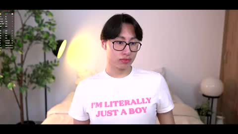 Snapshot of louis_zh chatting on September 22, 2025, 12:40 pm Louis online show from September 22, 2025, 12:40 pm