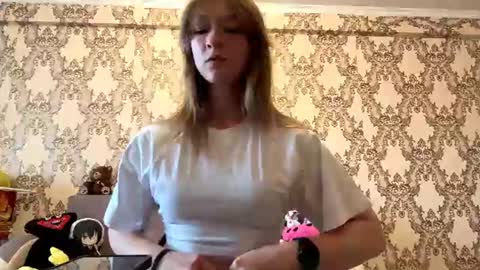 Snapshot of louracryderman chatting on August 7, 2026, 3:08 am louracryderman online show from August 7, 2026, 3:08 am