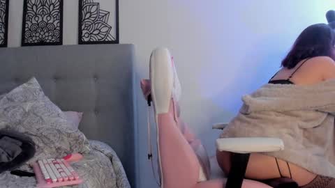 Snapshot of lourreinstounn chatting on January 28, 2025, 10:12 pm Lourrein Stoun   Independiente online show from January 28, 2025, 10:12 pm