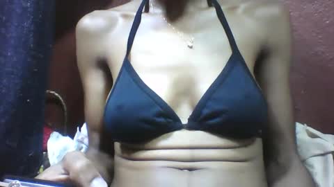 lovaelisa online show from December 19, 2025, 11:06 am