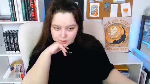 Snapshot of lovbess chatting on July 11, 2026, 9:12 am Mia online show from July 11, 2026, 9:12 am