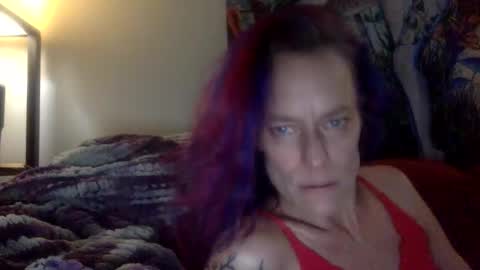 Snapshot of love_blooms chatting on February 27, 2026, 10:26 am love_blooms online show from February 27, 2026, 10:26 am