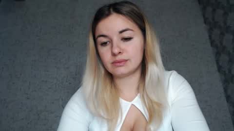 Snapshot of love_dom_meg chatting on March 4, 2026, 9:04 am Megane online show from March 4, 2026, 9:04 am