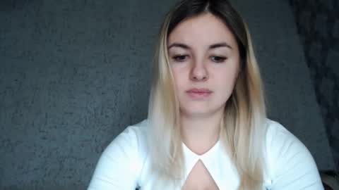 Snapshot of love_dom_meg chatting on March 19, 2026, 1:48 pm Megane online show from March 19, 2026, 1:48 pm