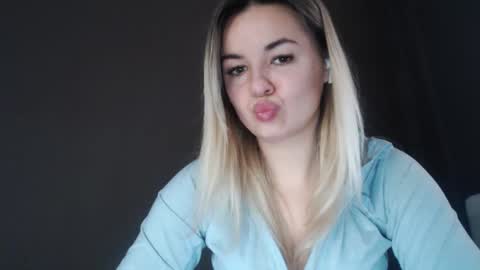 Snapshot of love_dom_meg chatting on March 22, 2026, 9:13 am Megane online show from March 22, 2026, 9:13 am