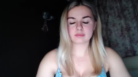 Snapshot of love_dom_meg chatting on March 29, 2026, 9:26 pm Megane online show from March 29, 2026, 9:26 pm