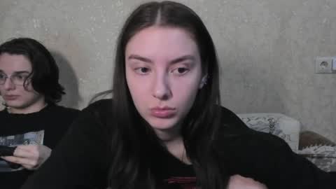 Snapshot of love_lina_muuur chatting on April 5, 2026, 7:44 pm LINA online show from April 5, 2026, 7:44 pm