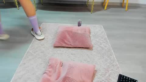 Andreea online show from April 9, 2026, 5:51 am