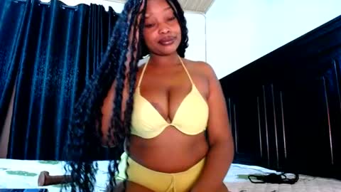Snapshot of love_niahh chatting on June 27, 2026, 12:48 am niahh online show from June 27, 2026, 12:48 am