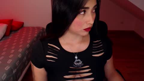 Snapshot of love_samantha chatting on December 18, 2024, 10:30 am Samantha online show from December 18, 2024, 10:30 am