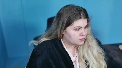 Snapshot of love_wiggy18 chatting on February 23, 2026, 8:12 am Ally online show from February 23, 2026, 8:12 am