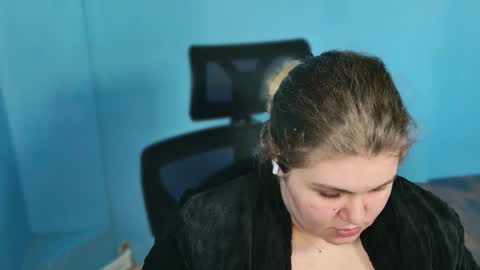 Snapshot of love_wiggy18 chatting on March 5, 2026, 7:59 am Ally online show from March 5, 2026, 7:59 am