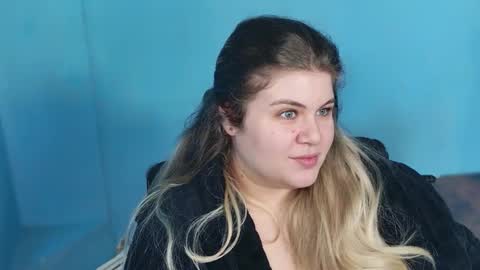 Snapshot of love_wiggy18 chatting on March 20, 2026, 7:35 am Ally online show from March 20, 2026, 7:35 am