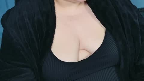 Snapshot of love_wiggy18 chatting on April 3, 2026, 12:03 pm Ally online show from April 3, 2026, 12:03 pm