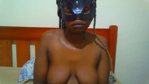 Lovebuggie online show from March 30, 2026, 2:01 am