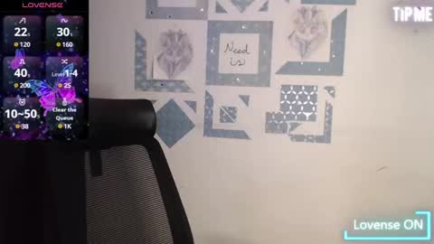 Snapshot of lovebunny_01 chatting on January 27, 2025, 1:16 am IAmBunny online show from January 27, 2025, 1:16 am