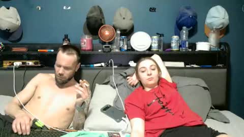 lovecoupleqc online show from March 8, 2026, 9:51 pm