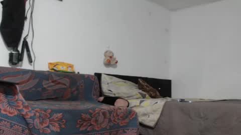 Snapshot of lovecreyzyshowcam chatting on May 10, 2026, 4:39 am Frank and Nathy online show from May 10, 2026, 4:39 am