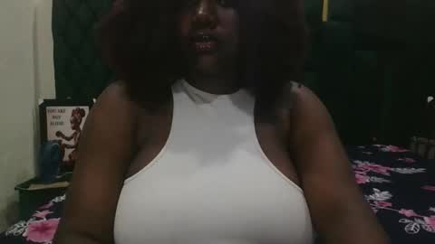 mila online show from October 31, 2025, 11:39 pm