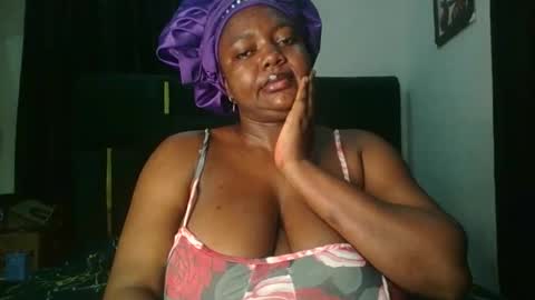 mila online show from February 7, 2026, 9:46 am