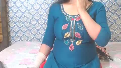 Snapshot of lovefunnitya chatting on March 3, 2026, 1:12 am Divya online show from March 3, 2026, 1:12 am