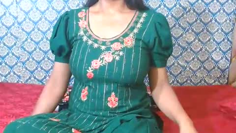 Snapshot of lovefunnitya chatting on April 16, 2026, 12:33 am Divya online show from April 16, 2026, 12:33 am