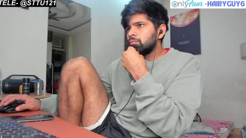 Snapshot of lovehairyindian chatting on December 8, 2024, 7:11 pm Indian hairy online show from December 8, 2024, 7:11 pm