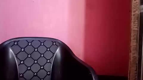 Snapshot of lovelife__stone chatting on April 20, 2026, 6:27 am lovelife__stone online show from April 20, 2026, 6:27 am